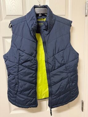 Aeropostale Navy Vest with Bright Yellow Interior